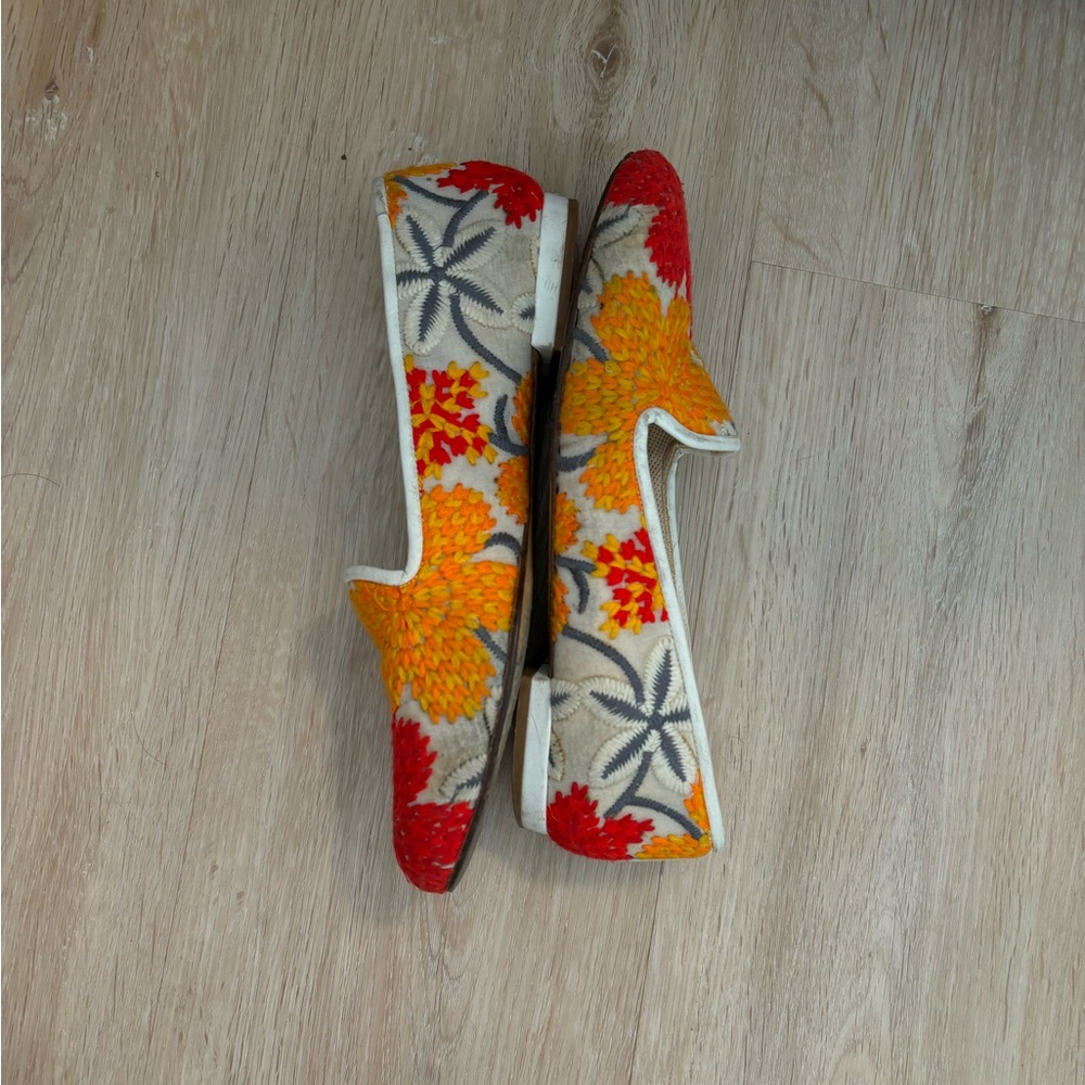 Jon Josef loafers size 7